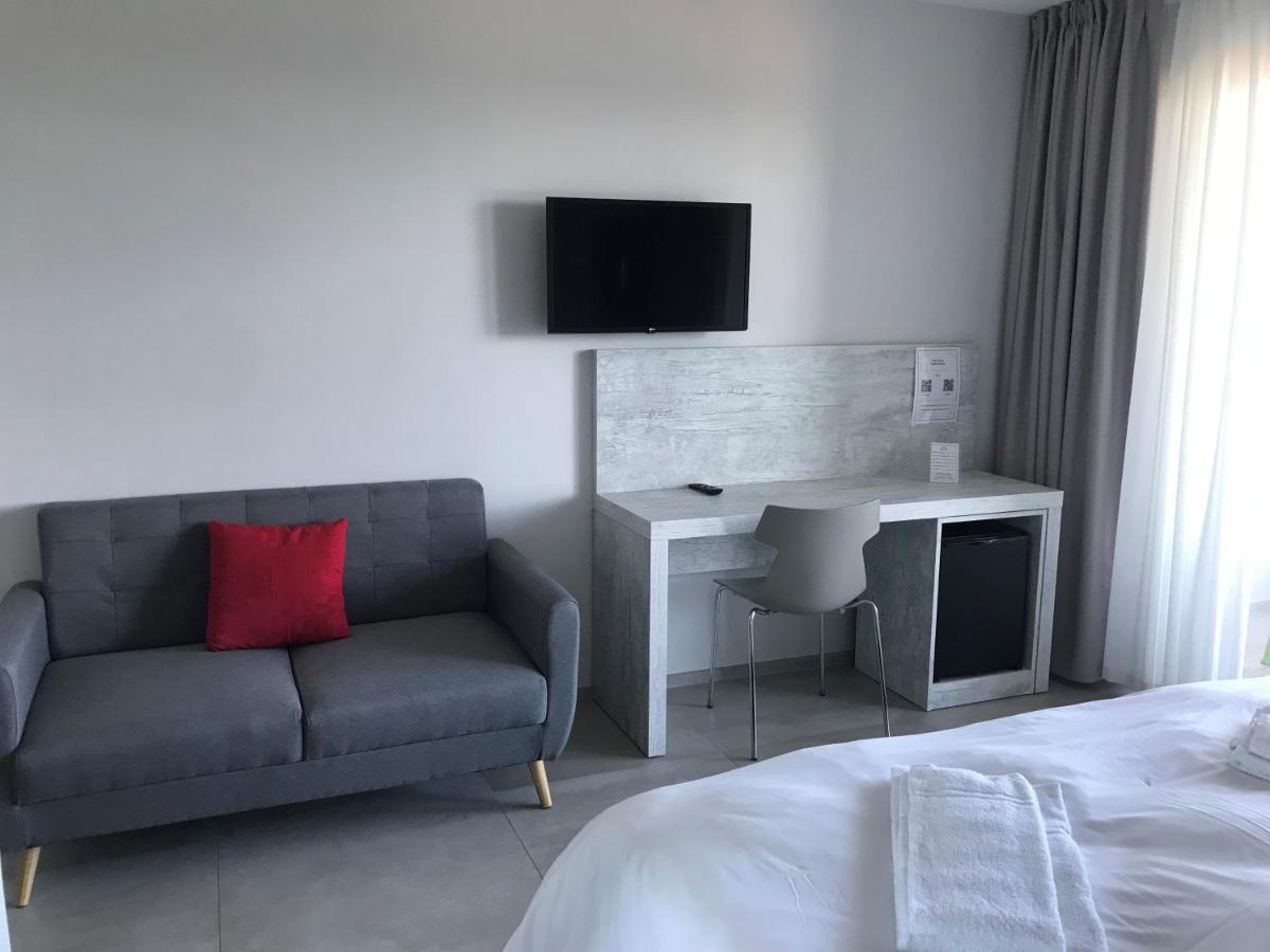 Hotel L'Isula Marina LʼÎle-Rousse エクステリア 写真
