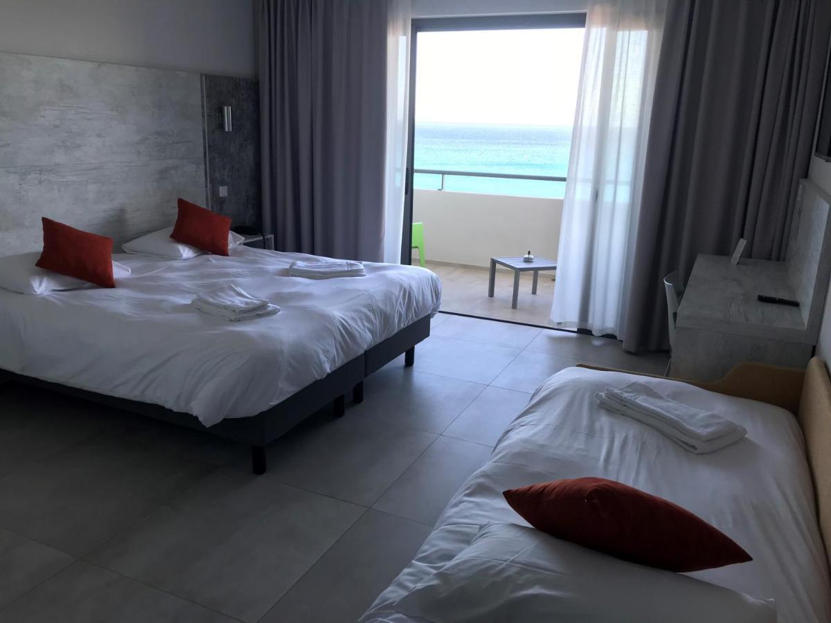 Hotel L'Isula Marina LʼÎle-Rousse エクステリア 写真