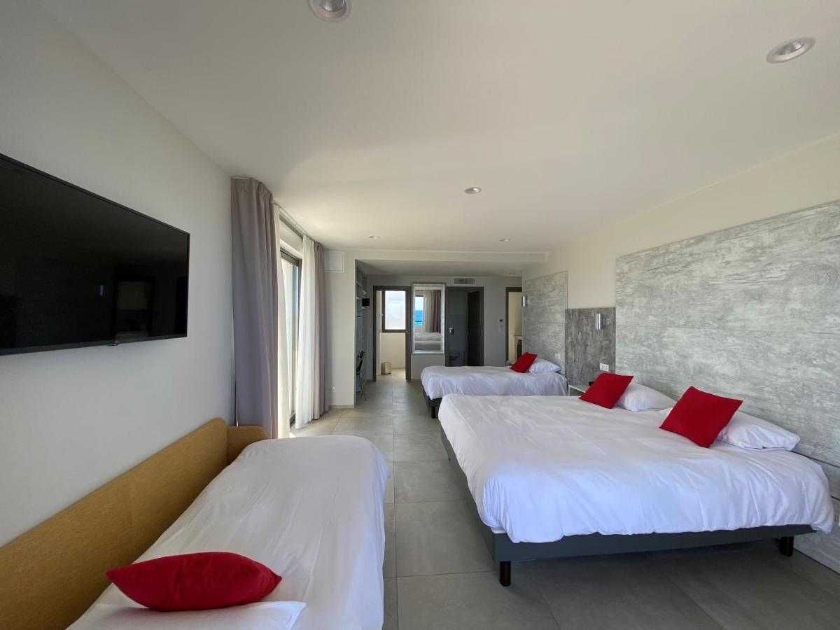 Hotel L'Isula Marina LʼÎle-Rousse エクステリア 写真
